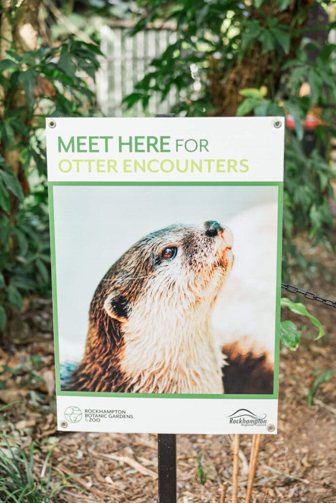 Meet here sign at the Rockhampton Zoo for the otter encounters.