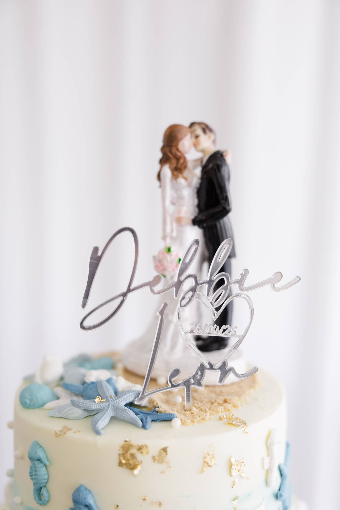 Wedding cake details. Captured by Julie-Anne Photography, Yeppoon.