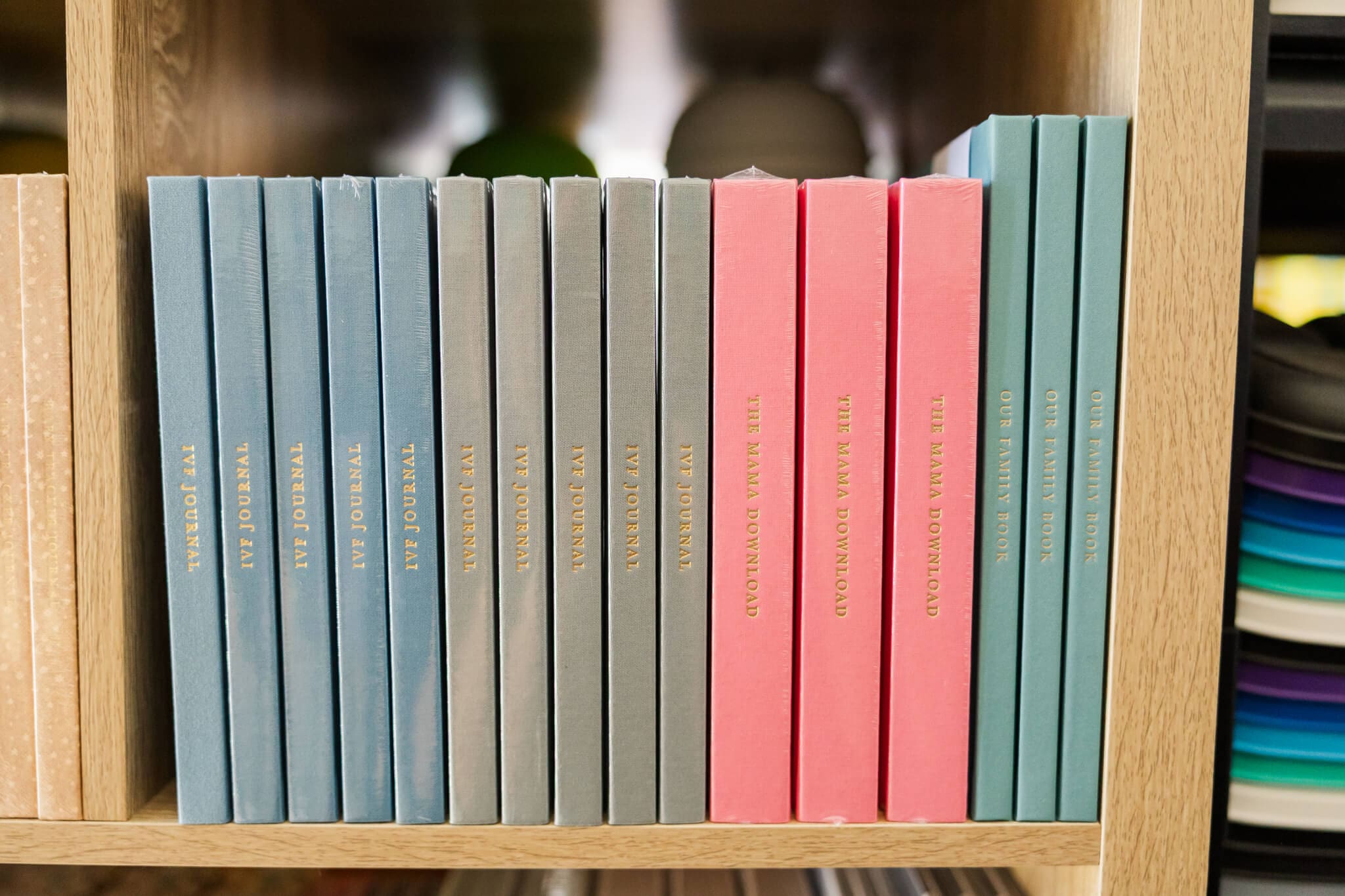 Motherhood journals sold by Two Little Finches at their online store.