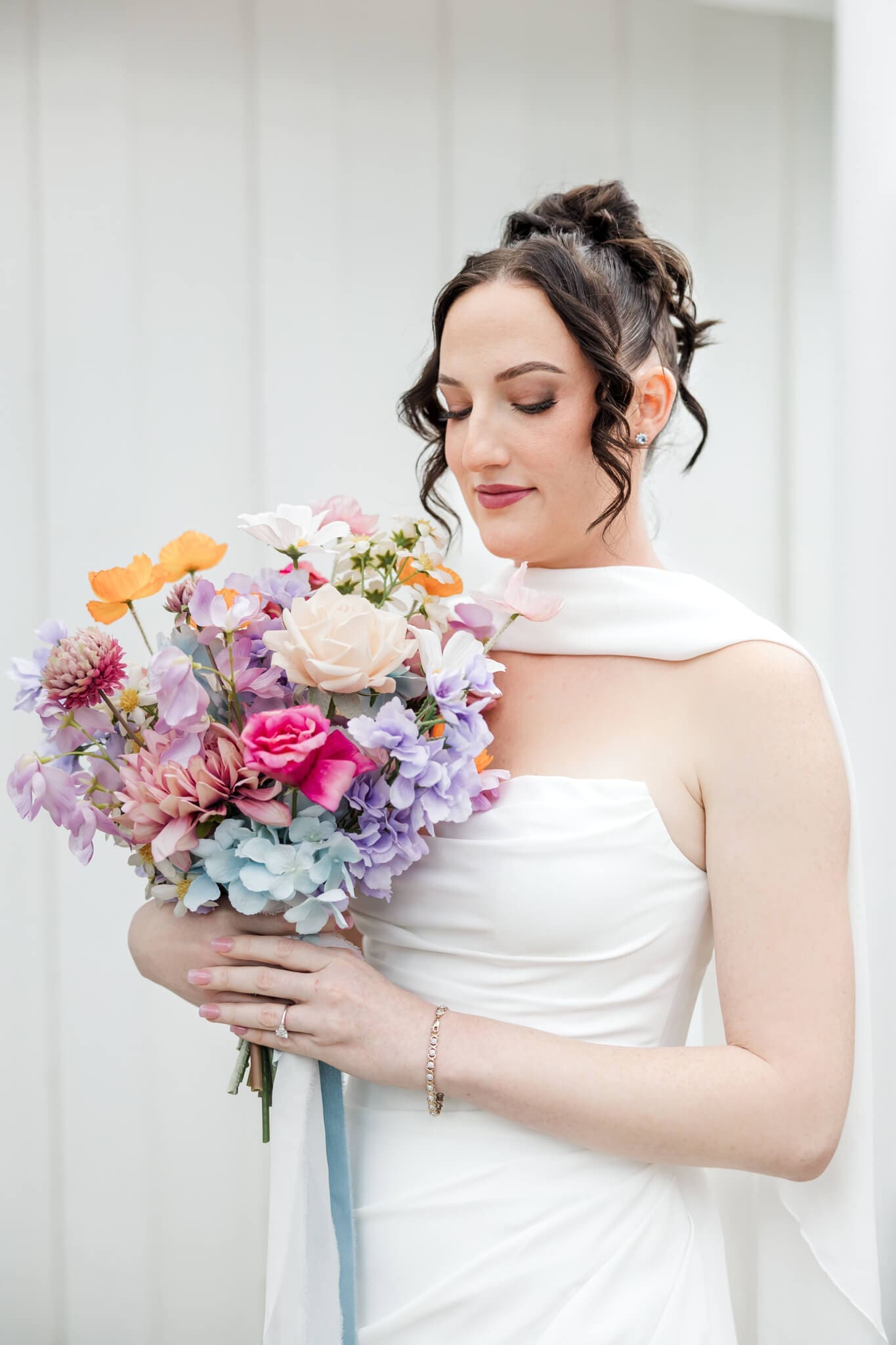 Bride poses before her ceremony on Great Keppel Island. Photographed by Yeppoon photographer, Julie-Anne Photography.