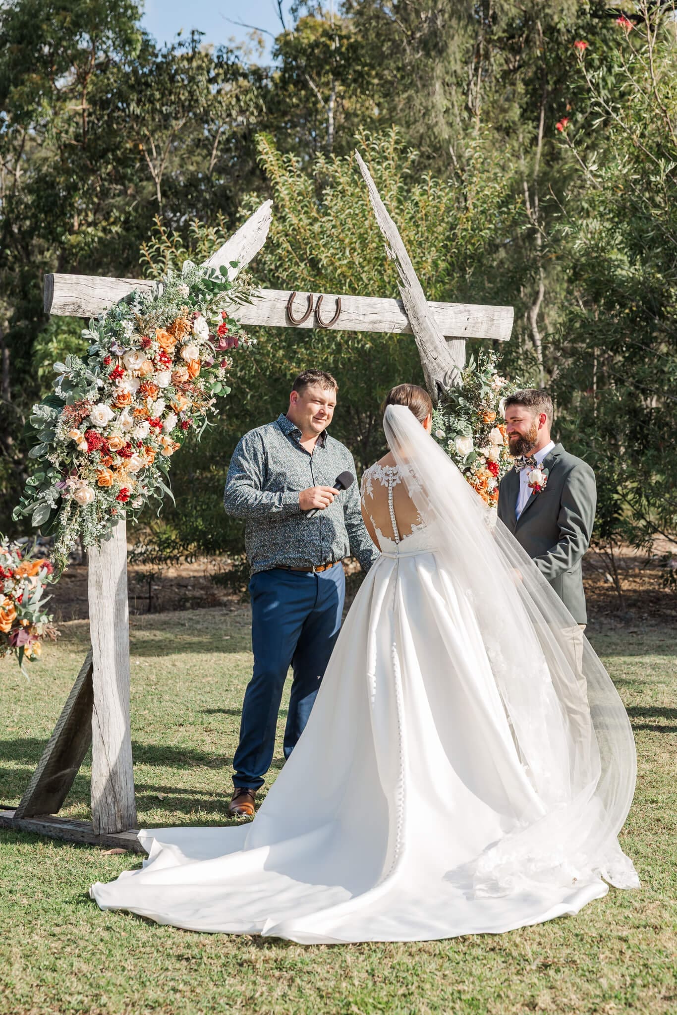 Bride and Groom get married at The Barn at the Mountain, a wedding venue near Yeppoon.